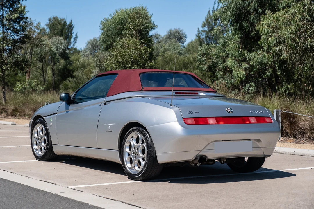2003 Alfa Romeo 916 GTV & Spider - Image 23 of 31
