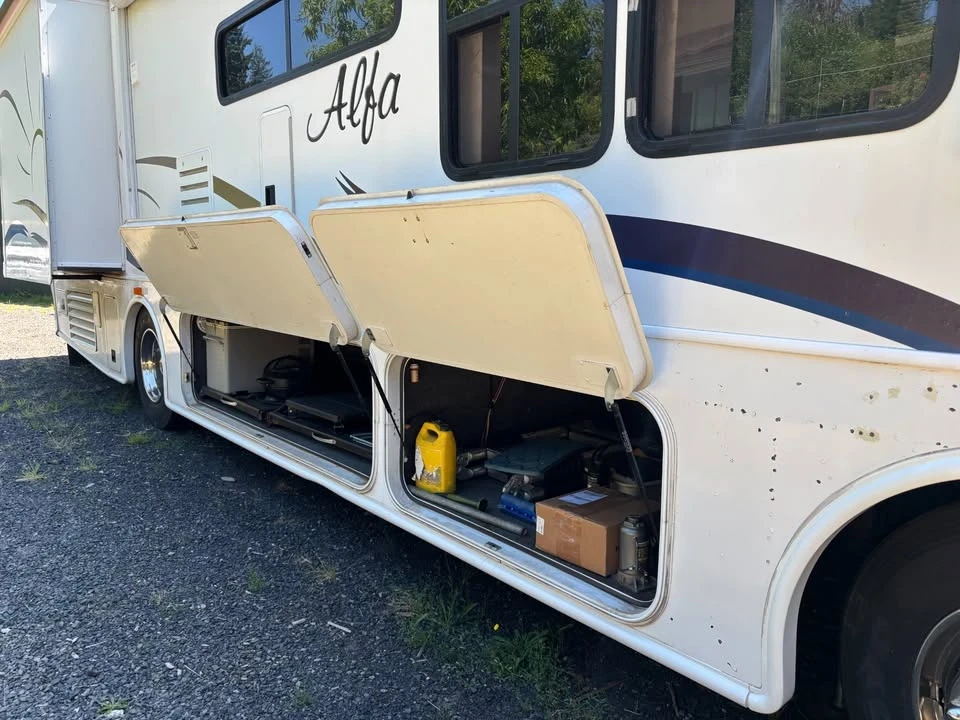 2003 Alfa Leisure RVs - Image 20 of 20