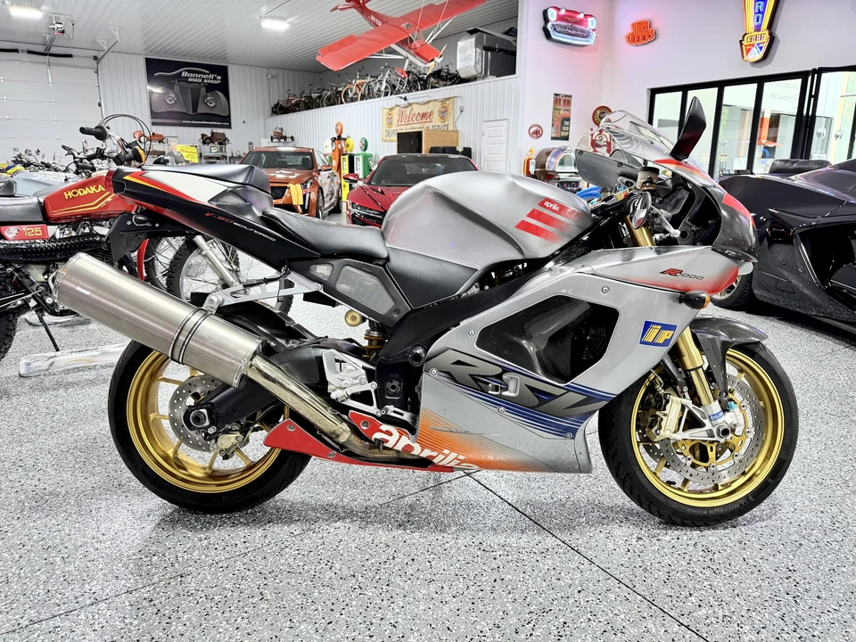 2003 Aprilia - Image 17 of 31