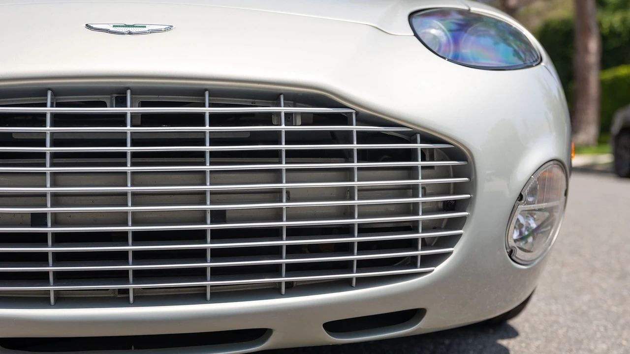 2003 Aston Martin DB AR1 - Image 11 of 31