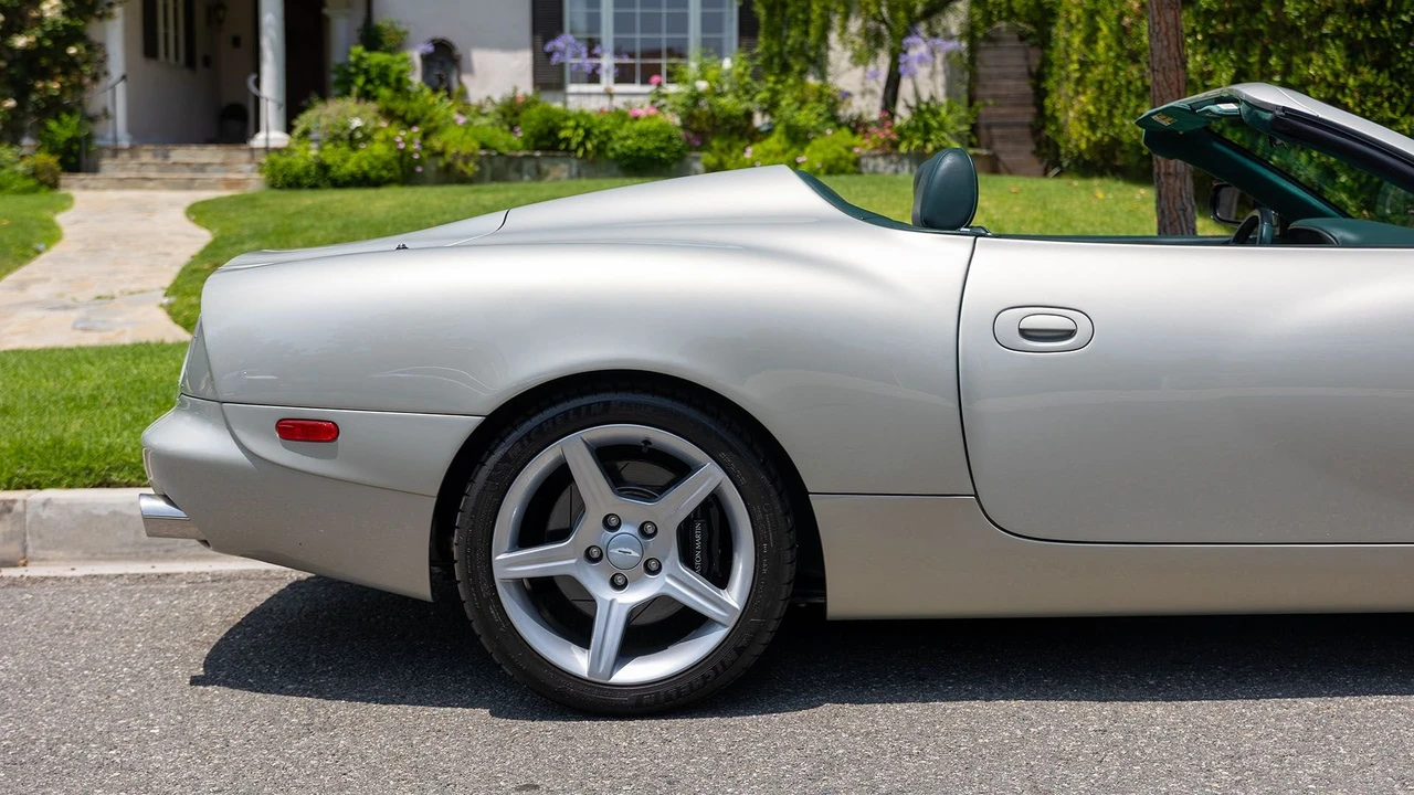 2003 Aston Martin DB AR1 - Image 29 of 31