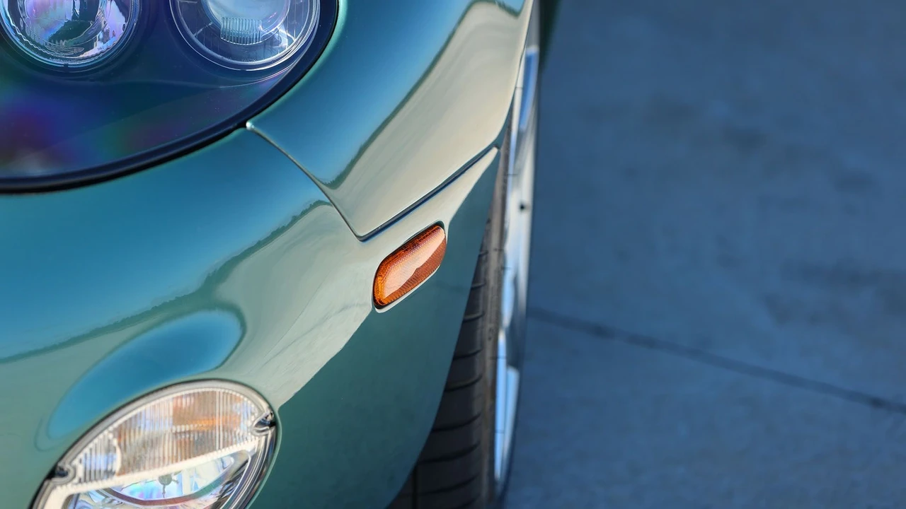2003 Aston Martin DB AR1 - Image 24 of 31