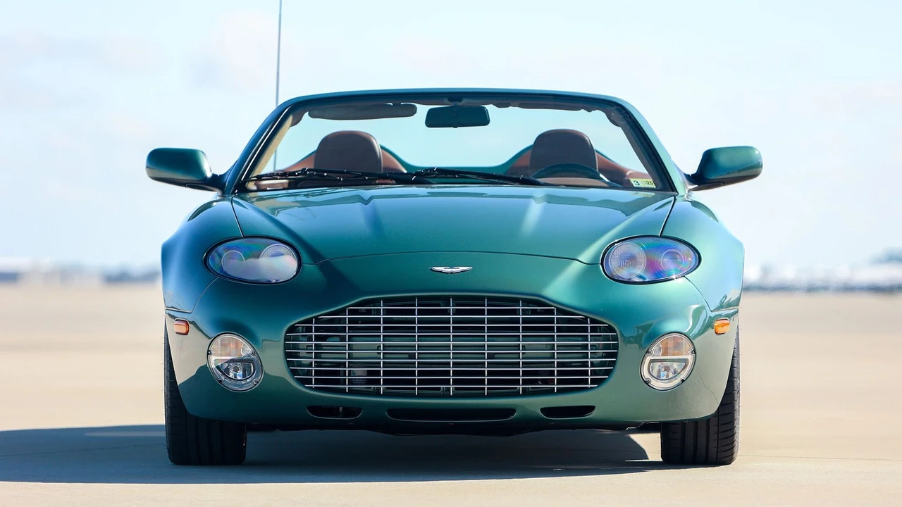 2003 Aston Martin DB AR1 - Image 14 of 31