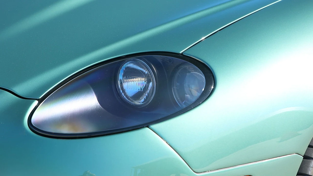 2003 Aston Martin DB AR1 - Image 29 of 31