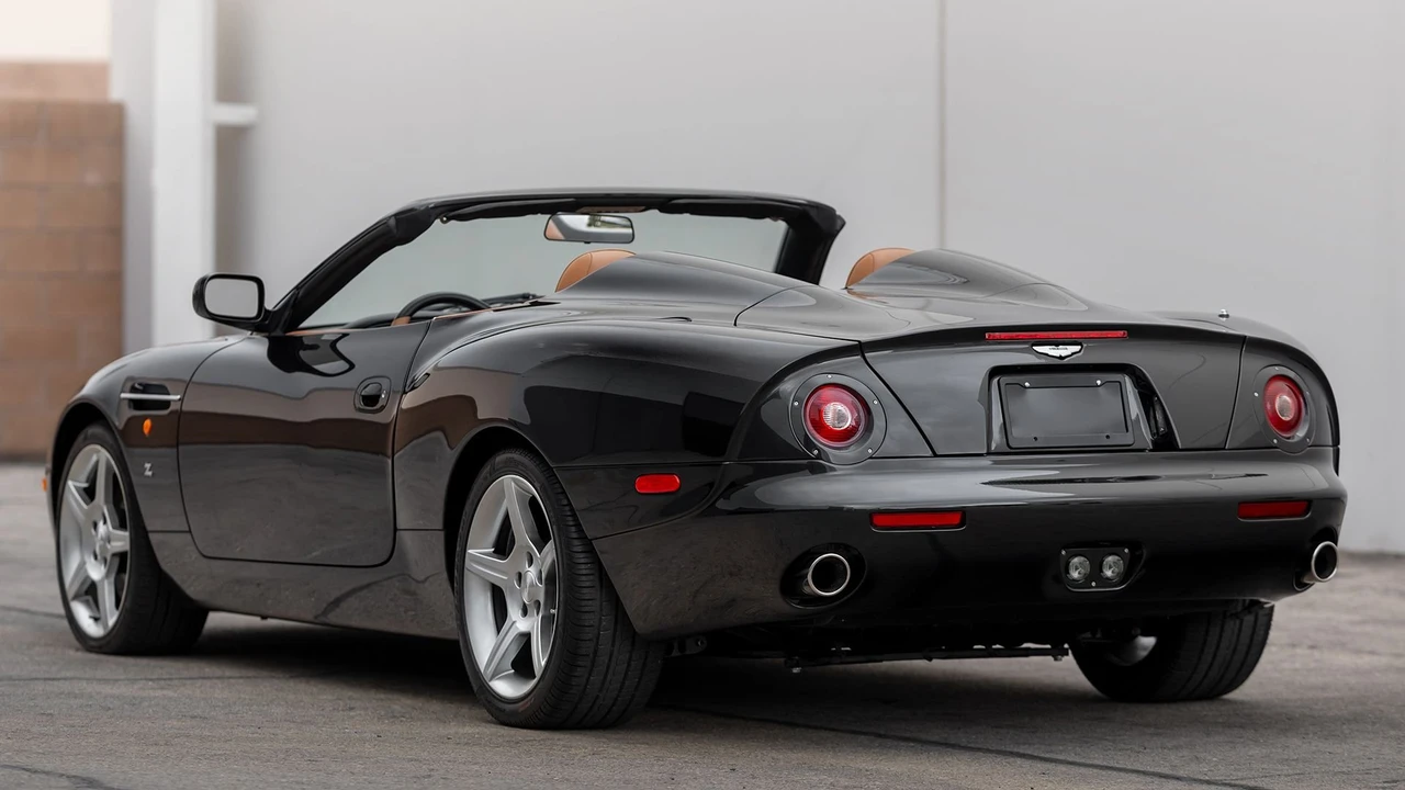 2003 Aston Martin DB AR1 - Image 17 of 31