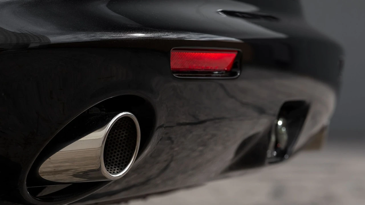 2003 Aston Martin DB AR1 - Image 31 of 31
