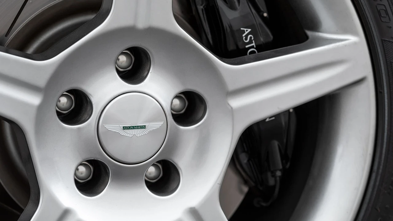 2003 Aston Martin DB AR1 - Image 30 of 31