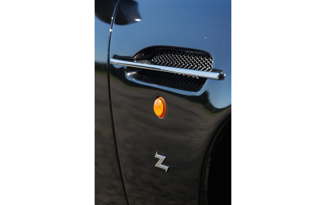 2003 Aston Martin DB AR1 - Image 16 of 31