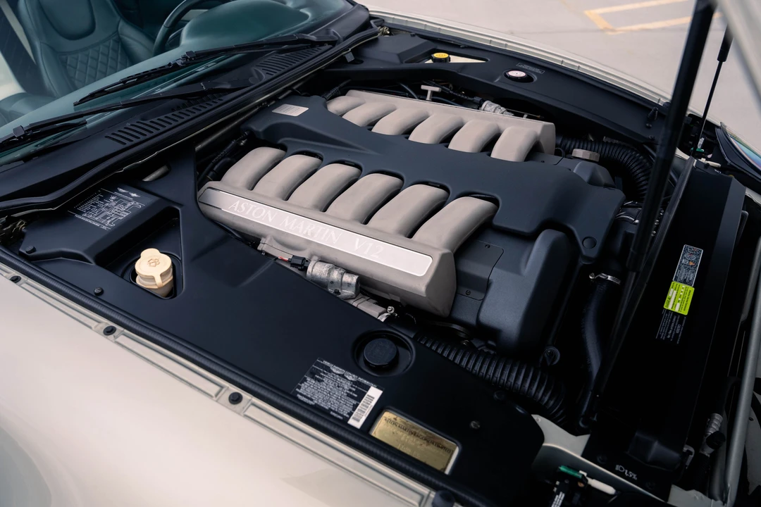2003 Aston Martin DB AR1 - Image 16 of 31