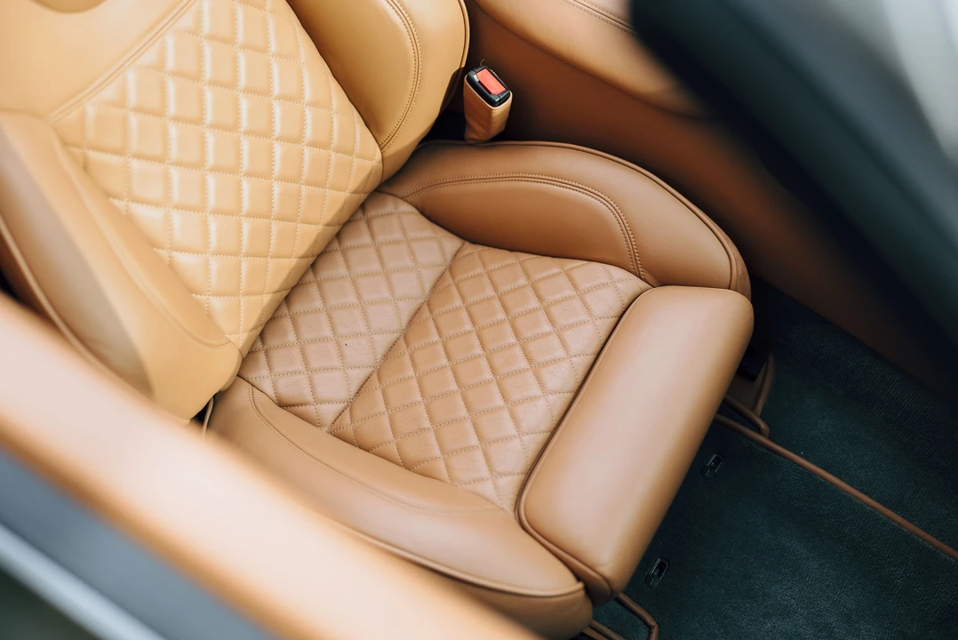 2003 Aston Martin DB AR1 - Image 11 of 31