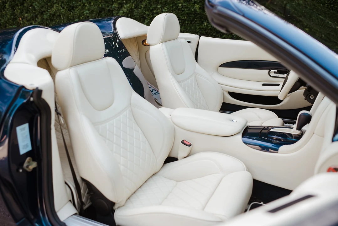2003 Aston Martin DB AR1 - Image 23 of 31