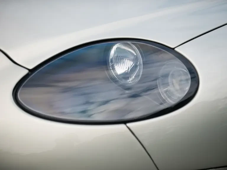 2003 Aston Martin DB AR1 - Image 17 of 21