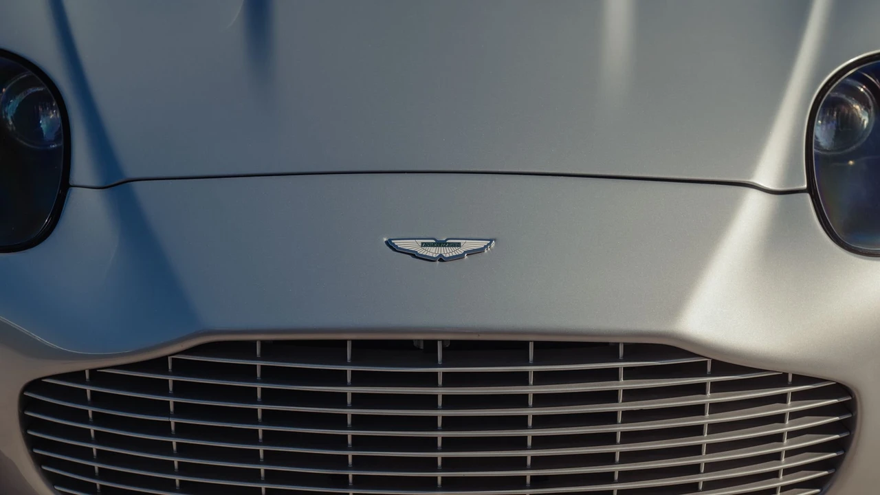 2003 Aston Martin DB AR1 - Image 26 of 31