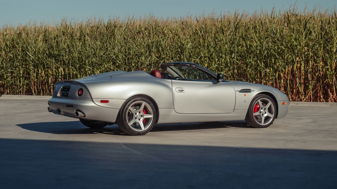 2003 Aston Martin DB AR1 - Image 16 of 31