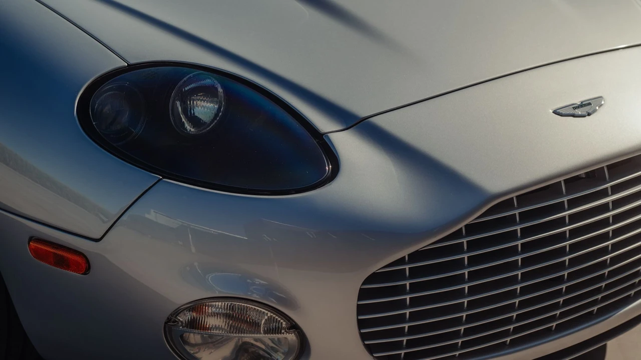 2003 Aston Martin DB AR1 - Image 24 of 31