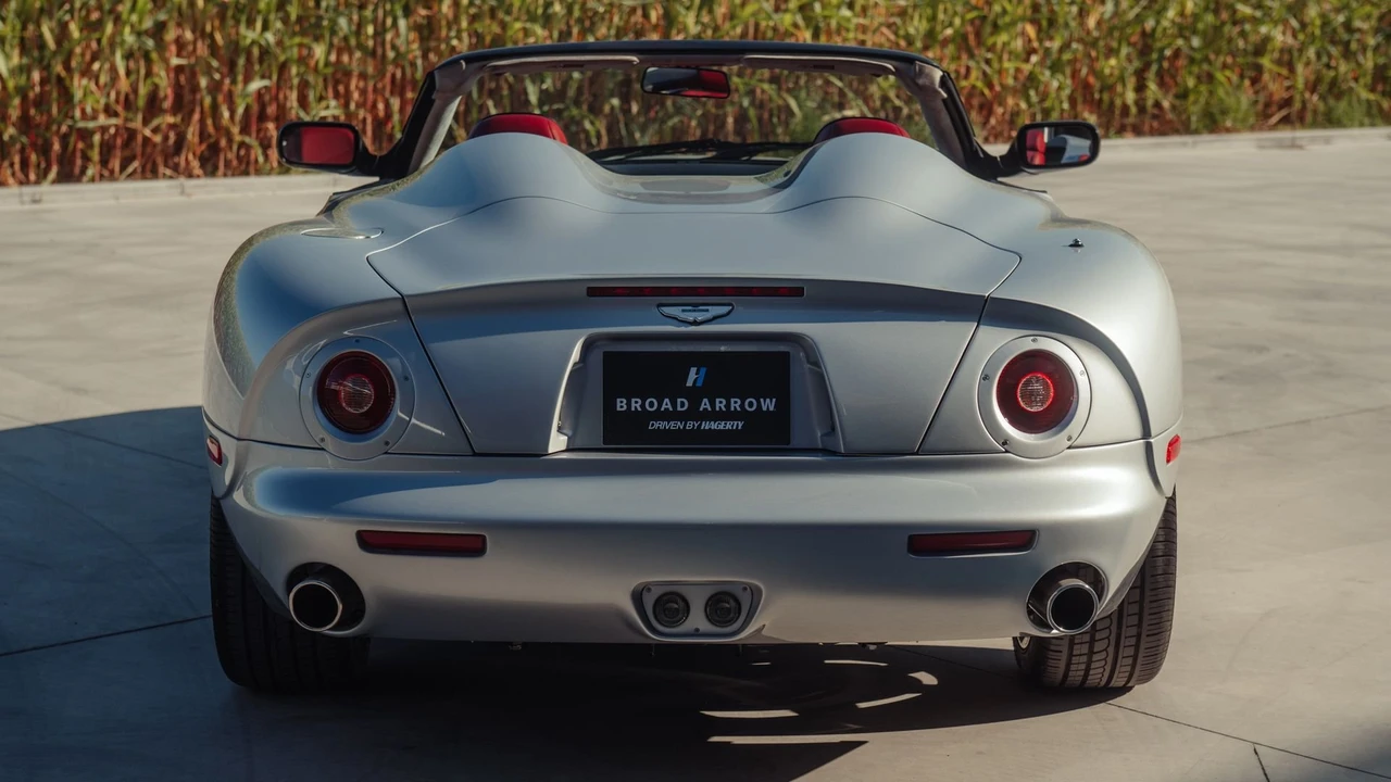 2003 Aston Martin DB AR1 - Image 14 of 31