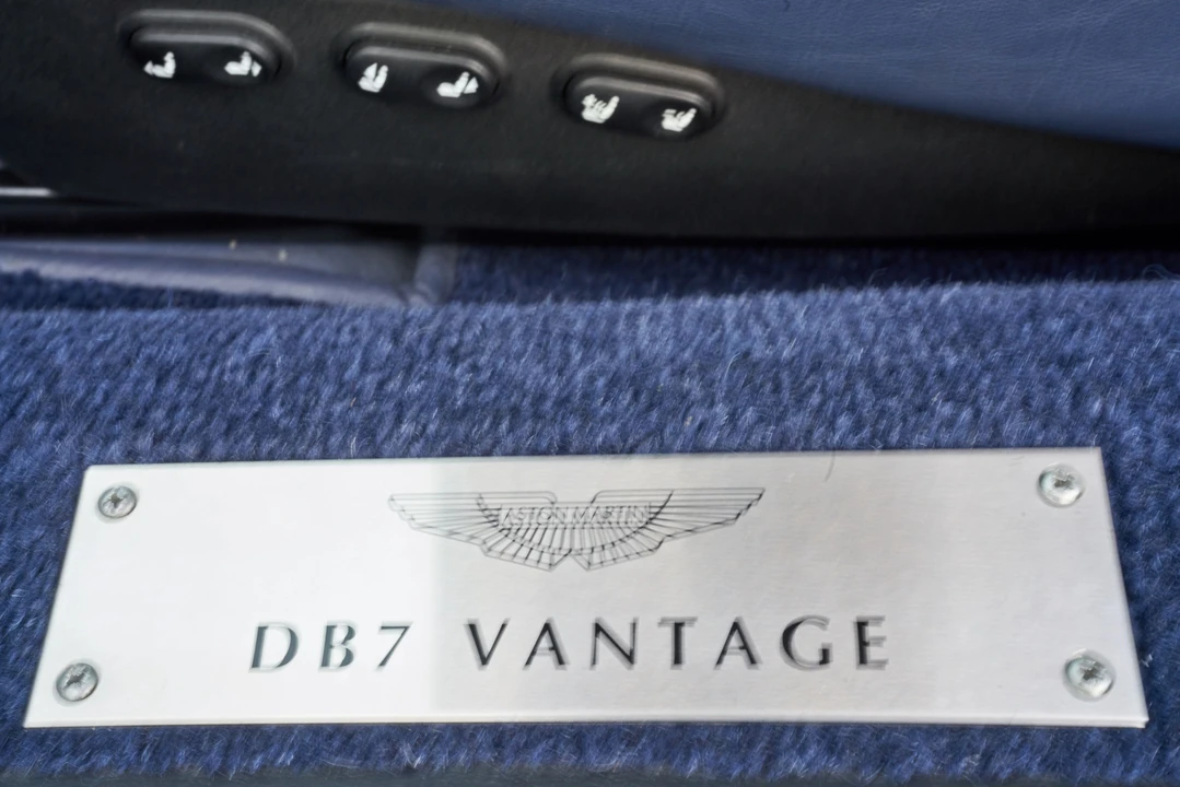 2003 Aston Martin DB7 Vantage - Image 10 of 10