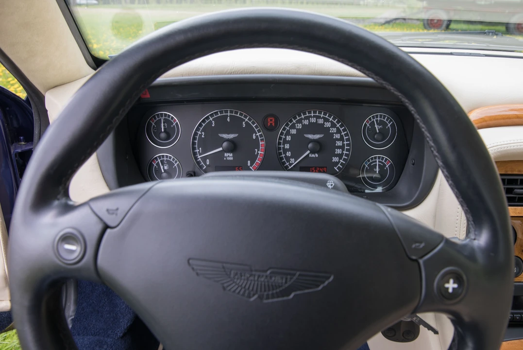 2003 Aston Martin DB7 Vantage - Image 11 of 21