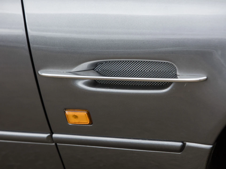 2003 Aston Martin DB7 Vantage - Image 21 of 26