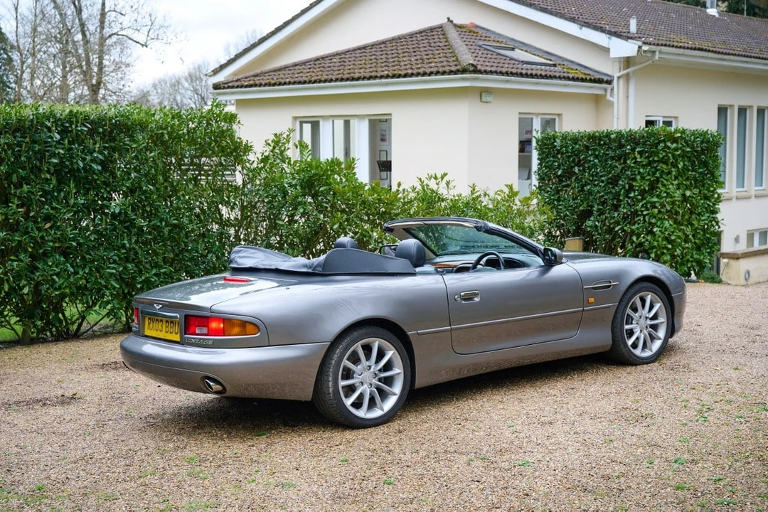 2003 Aston Martin DB7 Vantage - Image 17 of 30