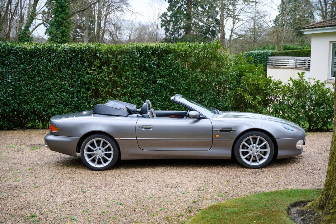 2003 Aston Martin DB7 Vantage - Image 16 of 30