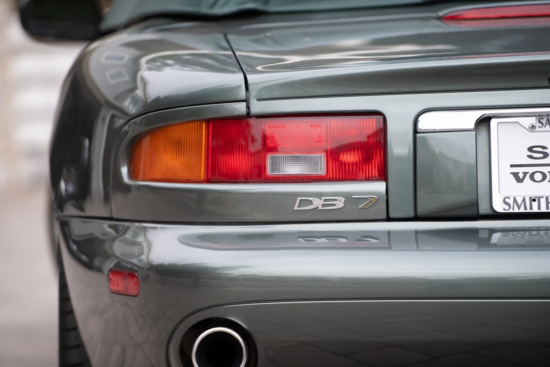 2003 Aston Martin DB7 Vantage - Image 11 of 31