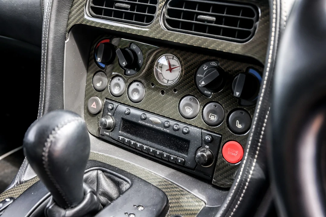 2003 Aston Martin DB7 Vantage - Image 17 of 30