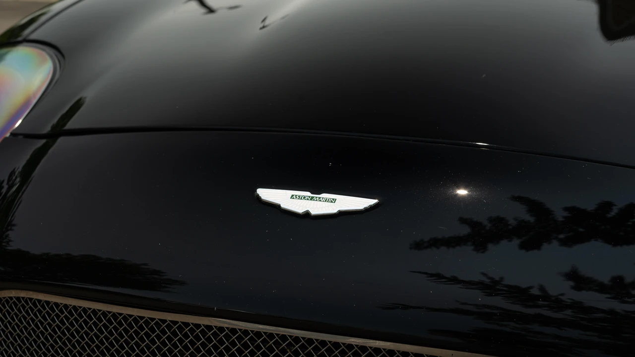 2003 Aston Martin DB7 Vantage - Image 16 of 31