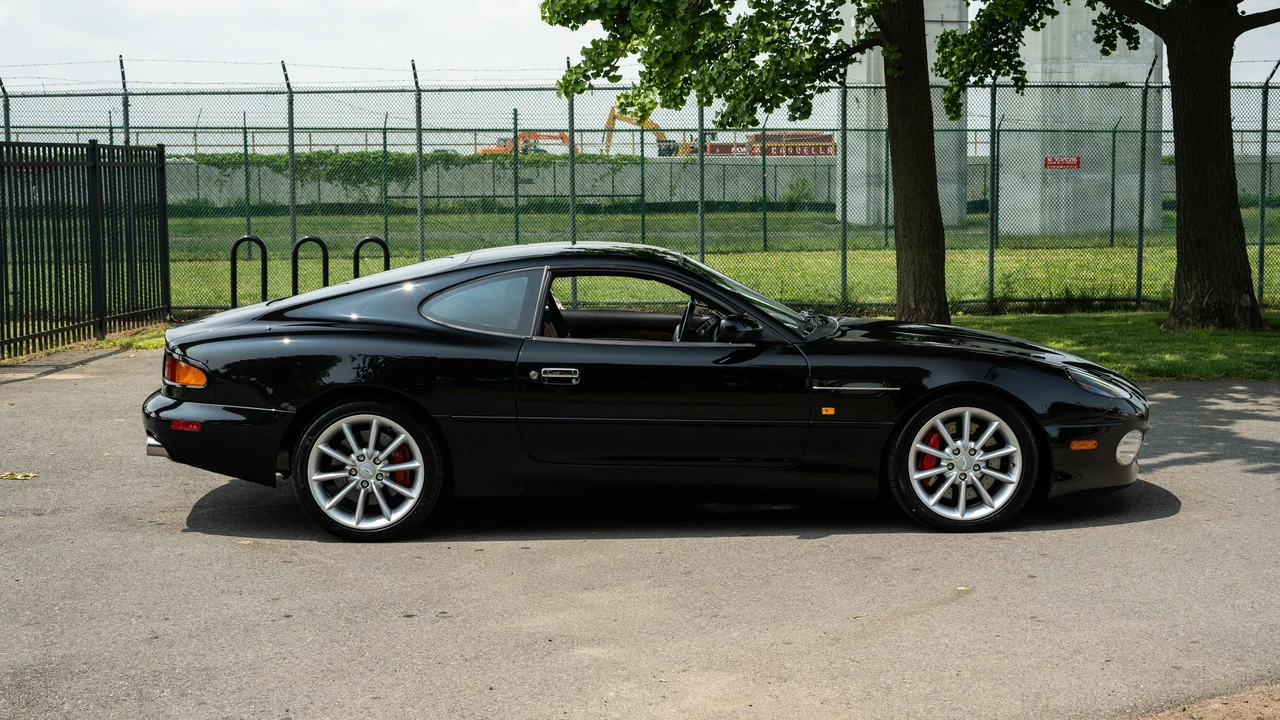 2003 Aston Martin DB7 Vantage - Image 12 of 31