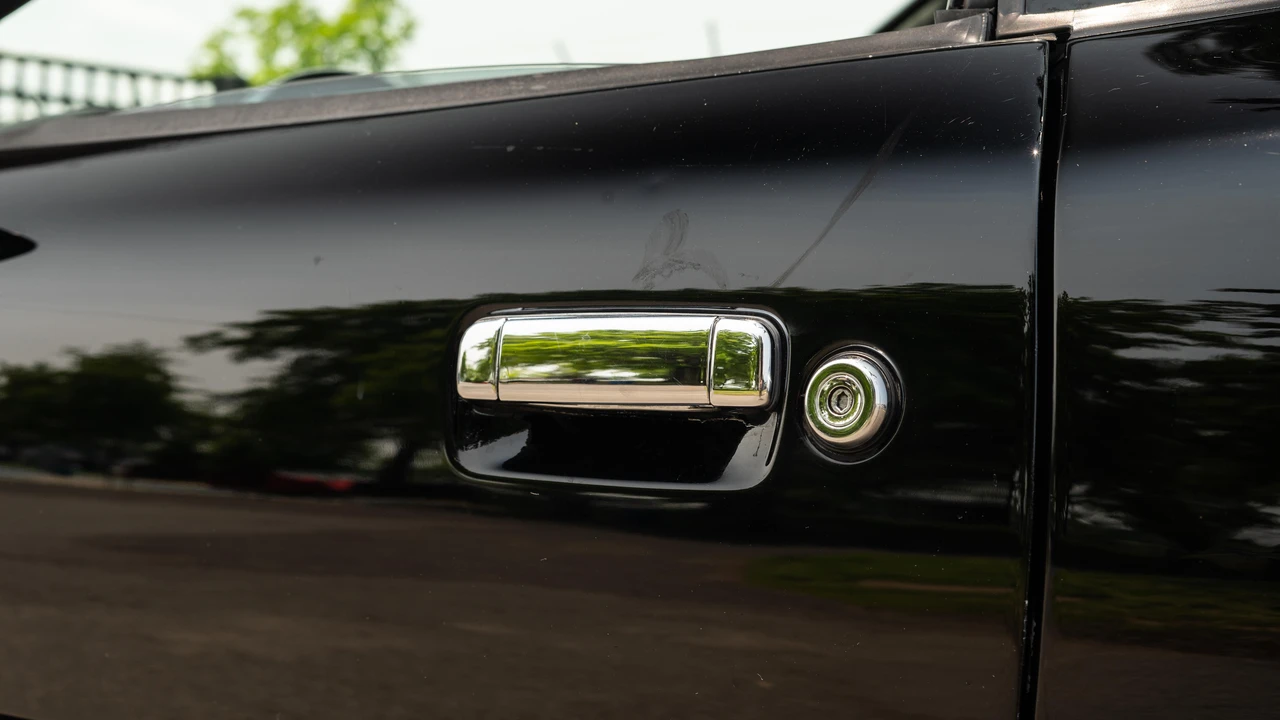 2003 Aston Martin DB7 Vantage - Image 23 of 31