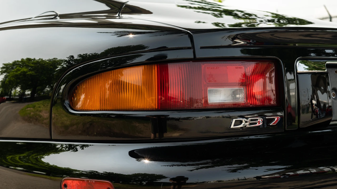 2003 Aston Martin DB7 Vantage - Image 26 of 31
