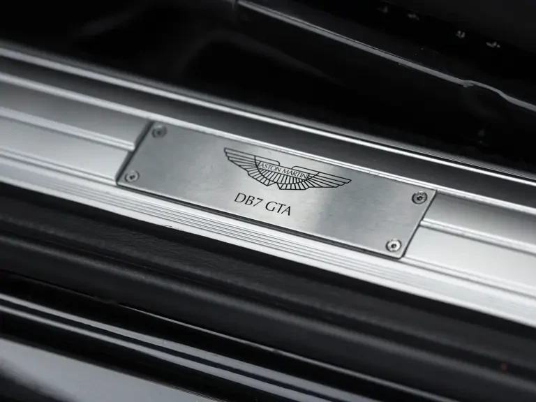 2003 Aston Martin DB7 Vantage - Image 18 of 19