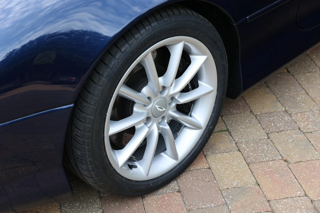 2003 Aston Martin DB7 Vantage - Image 11 of 30