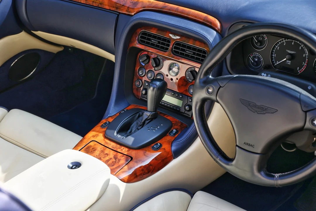 2003 Aston Martin DB7 Vantage - Image 18 of 30