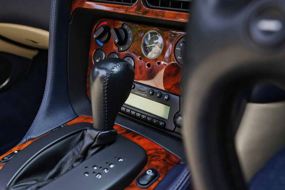 2003 Aston Martin DB7 Vantage - Image 25 of 30