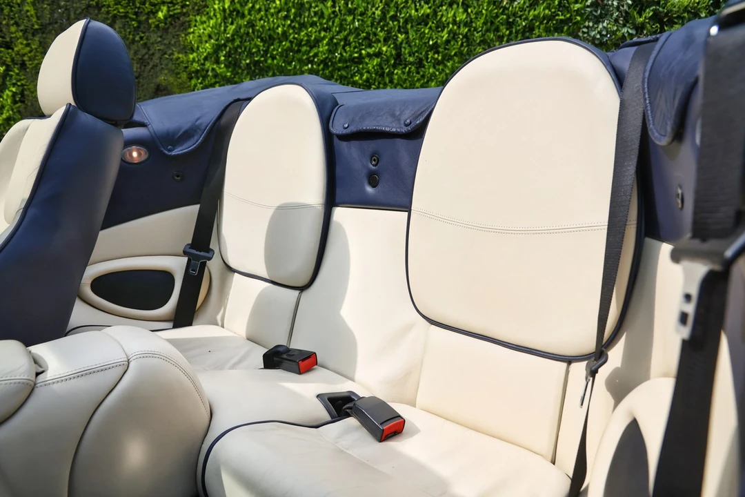 2003 Aston Martin DB7 Vantage - Image 23 of 30