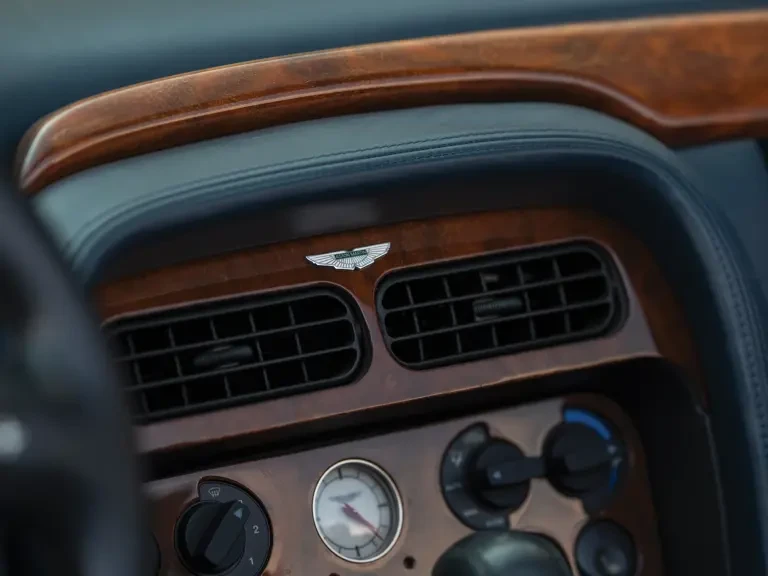 2003 Aston Martin DB7 Vantage - Image 19 of 23