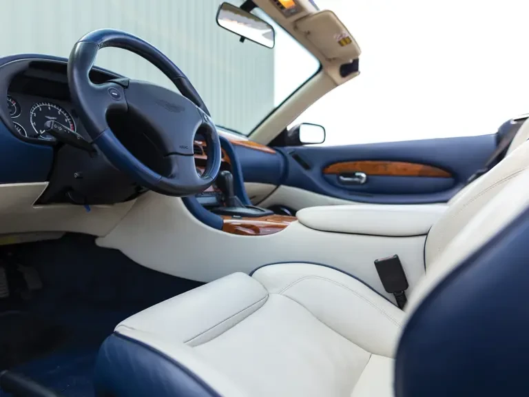 2003 Aston Martin DB7 Vantage - Image 17 of 24
