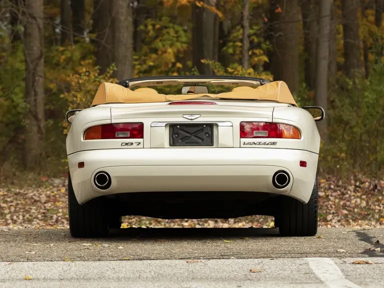 2003 Aston Martin DB7 Vantage - Image 11 of 31