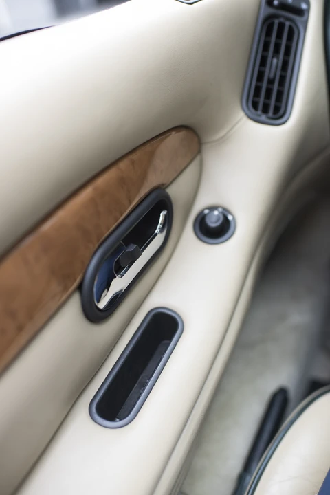 2003 Aston Martin DB7 Vantage - Image 28 of 31