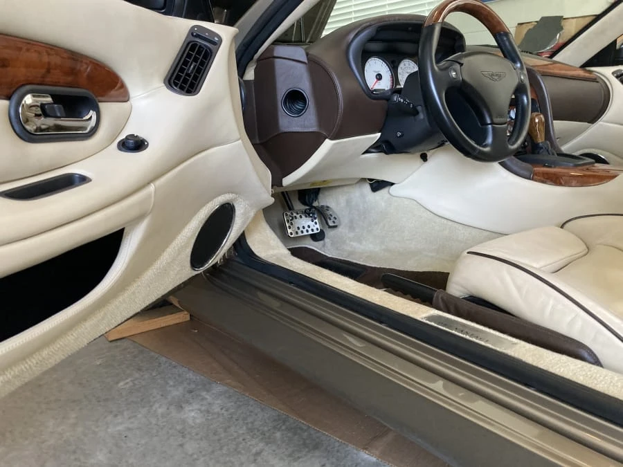 2003 Aston Martin DB7 Vantage - Image 21 of 28