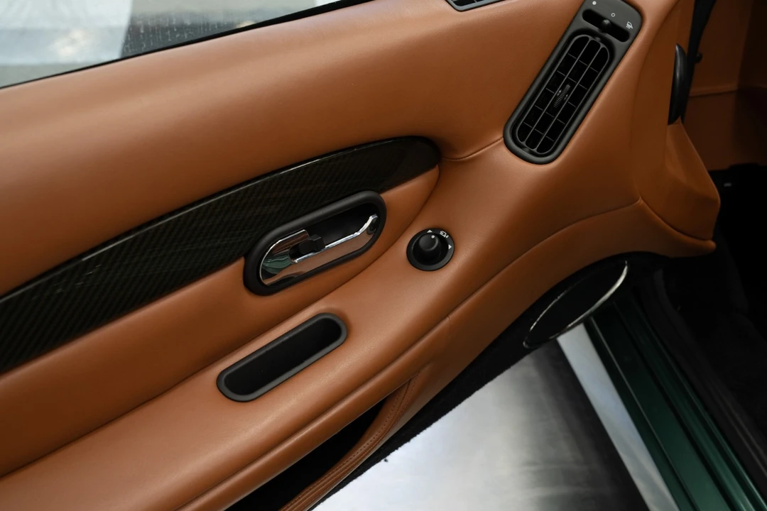 2003 Aston Martin DB7 Vantage - Image 18 of 21