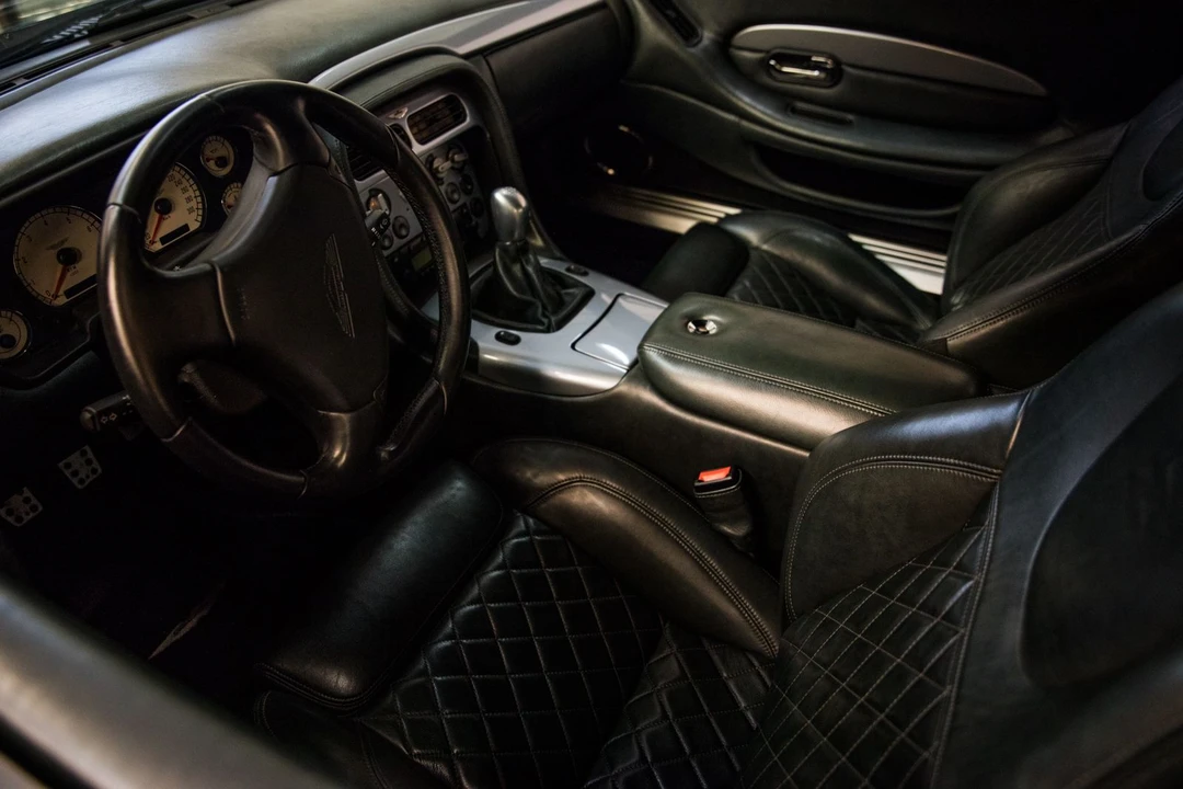 2003 Aston Martin DB7 Zagato - Image 10 of 31