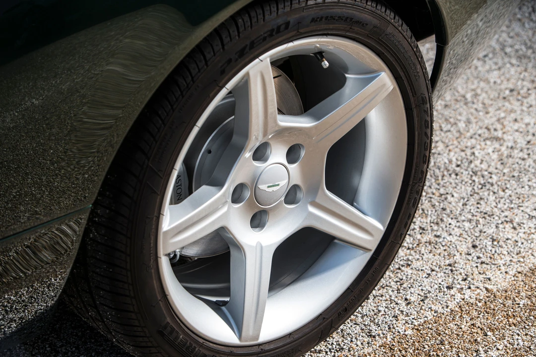 2003 Aston Martin DB7 Zagato - Image 8 of 23
