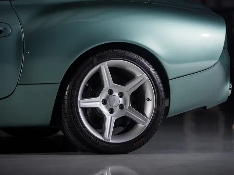 2003 Aston Martin DB7 Zagato - Image 17 of 30