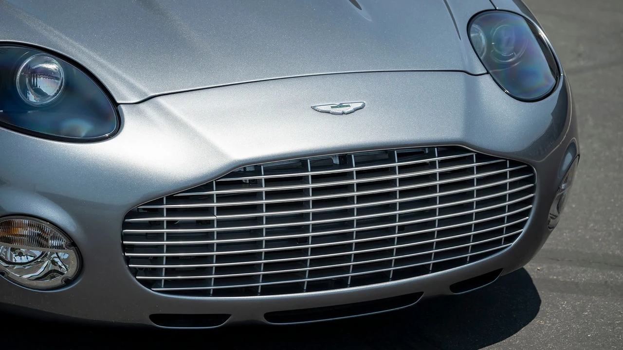 2003 Aston Martin DB7 Zagato - Image 13 of 31