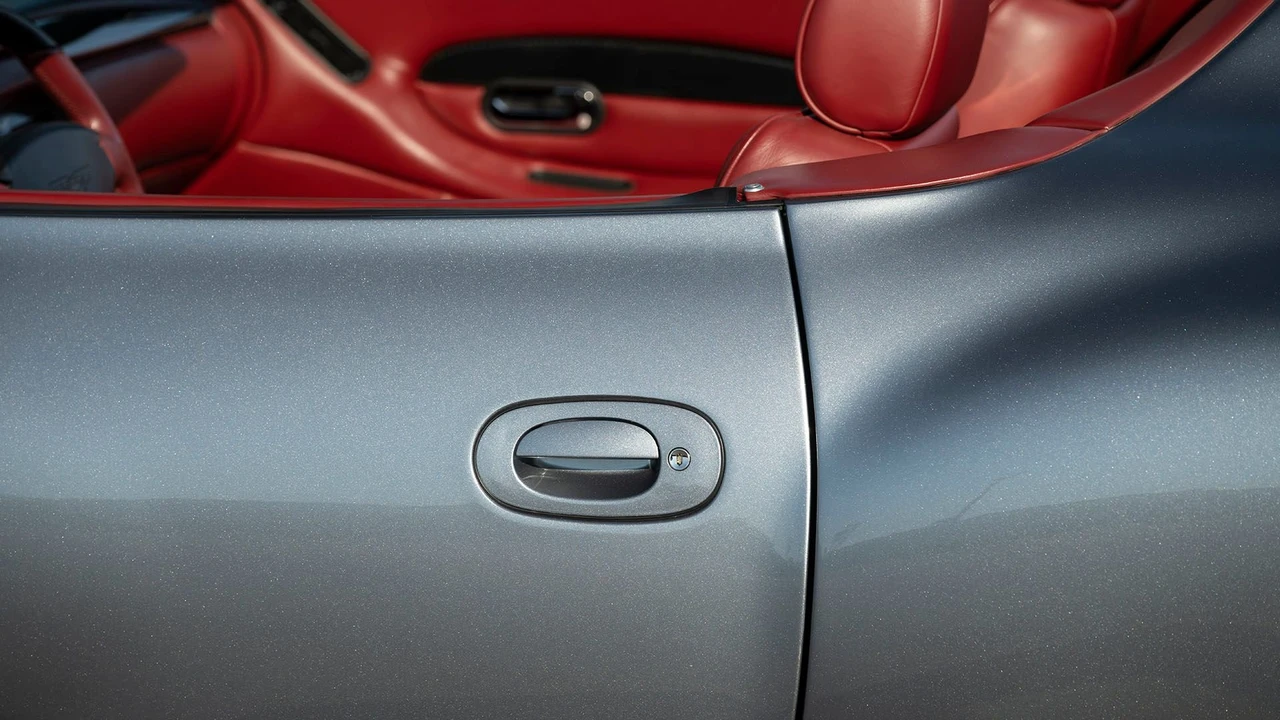 2003 Aston Martin DB7 Zagato - Image 29 of 31