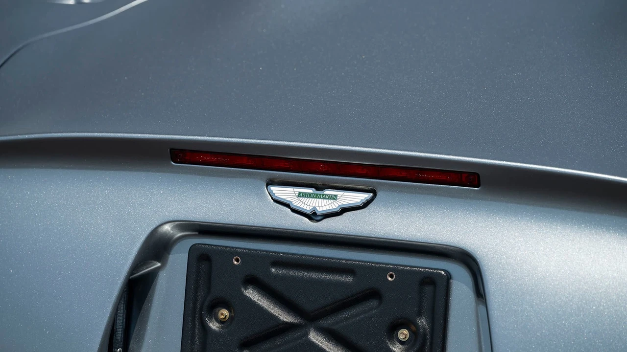 2003 Aston Martin DB7 Zagato - Image 23 of 31