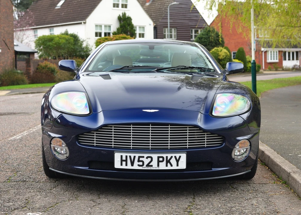2003 Aston Martin Vanquish 1st Gen - Image 3 of 30