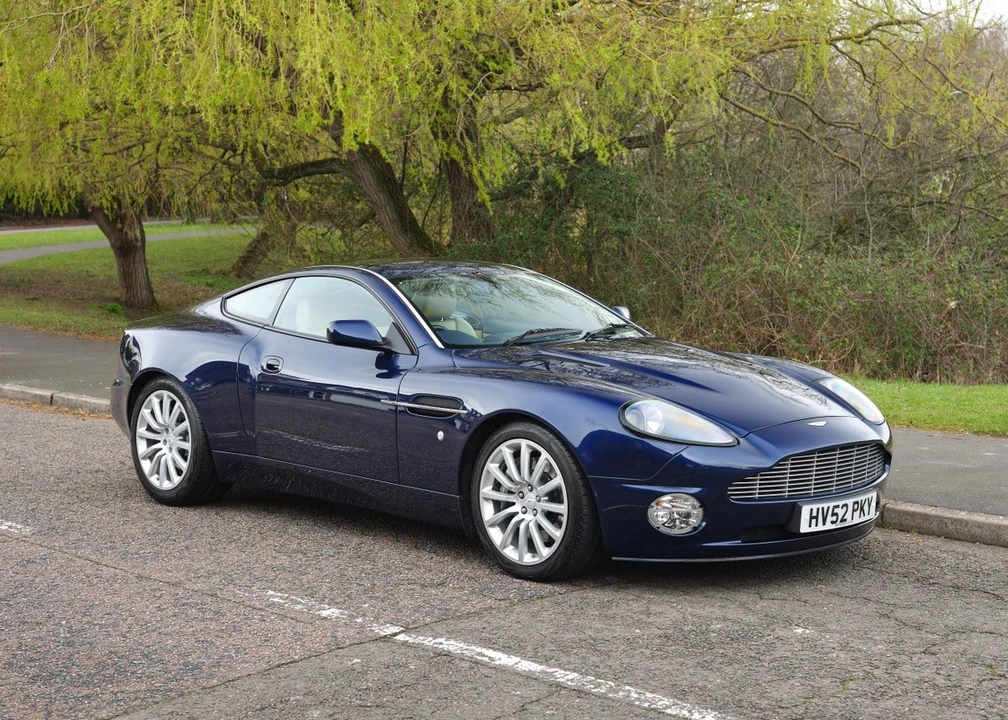 2003 Aston Martin Vanquish 1st Gen - Image 5 of 30